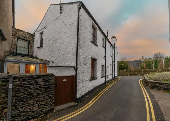 Cosy Retreat * Bowness-on-Windermere