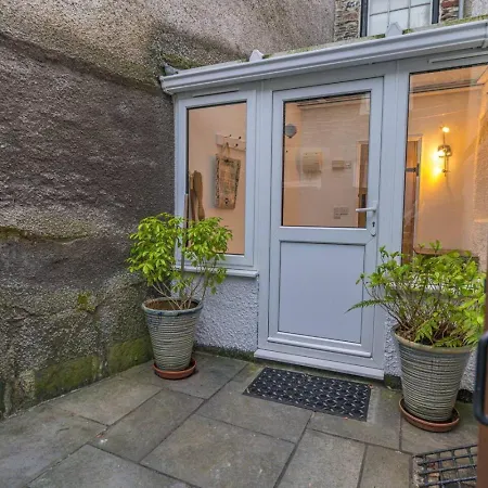 Cosy Retreat Bowness-on-Windermere